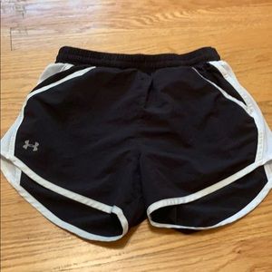 lightly worn black and white under armor shorts